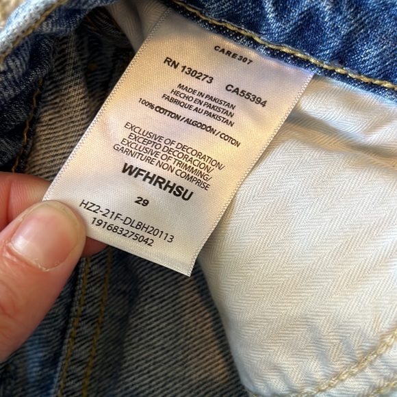 Wrangler high rise straight fit - Picture 2 of 5